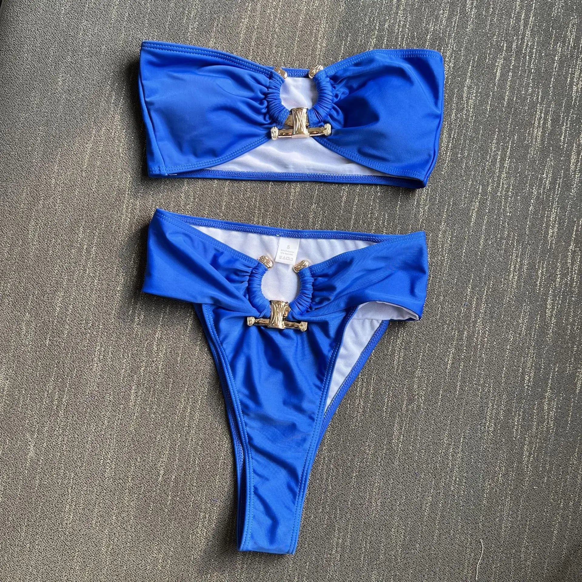 Dwuczęściowy strój kąpielowy bikini z metalowymi elementami - Image 6