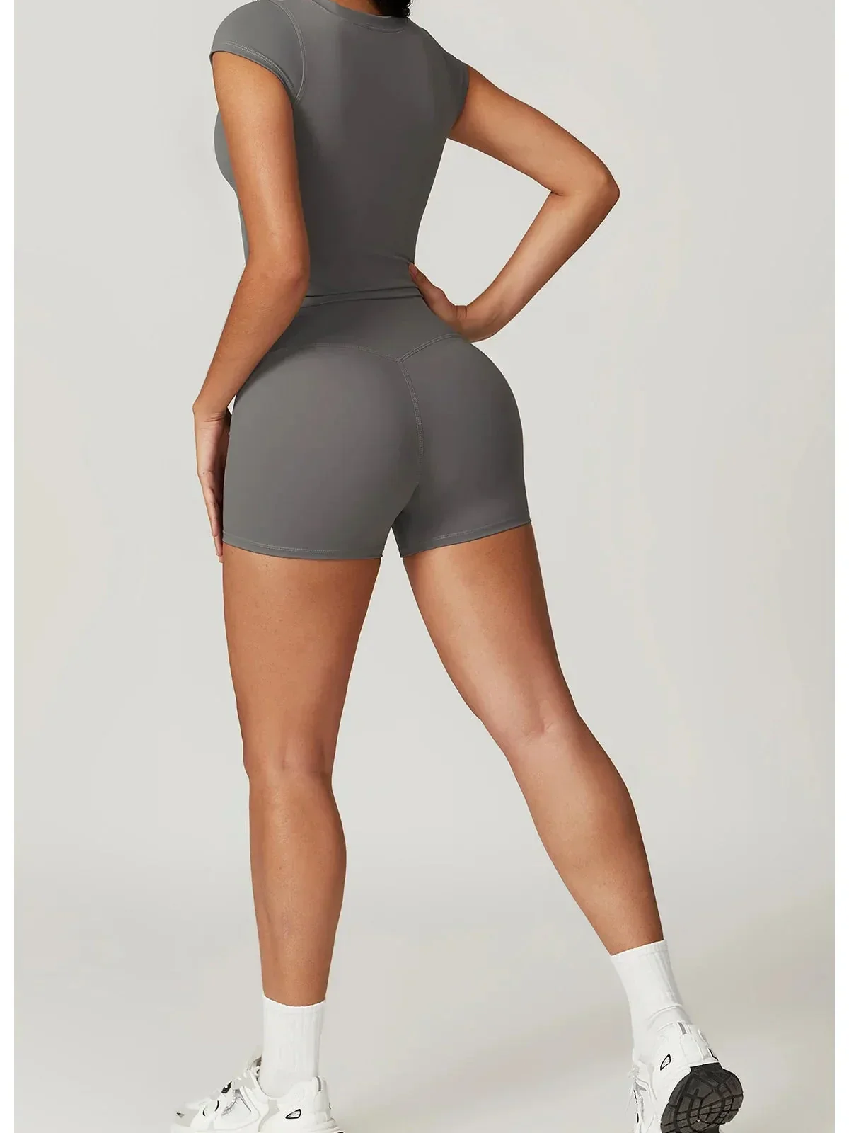 Top sportowy - Image 14