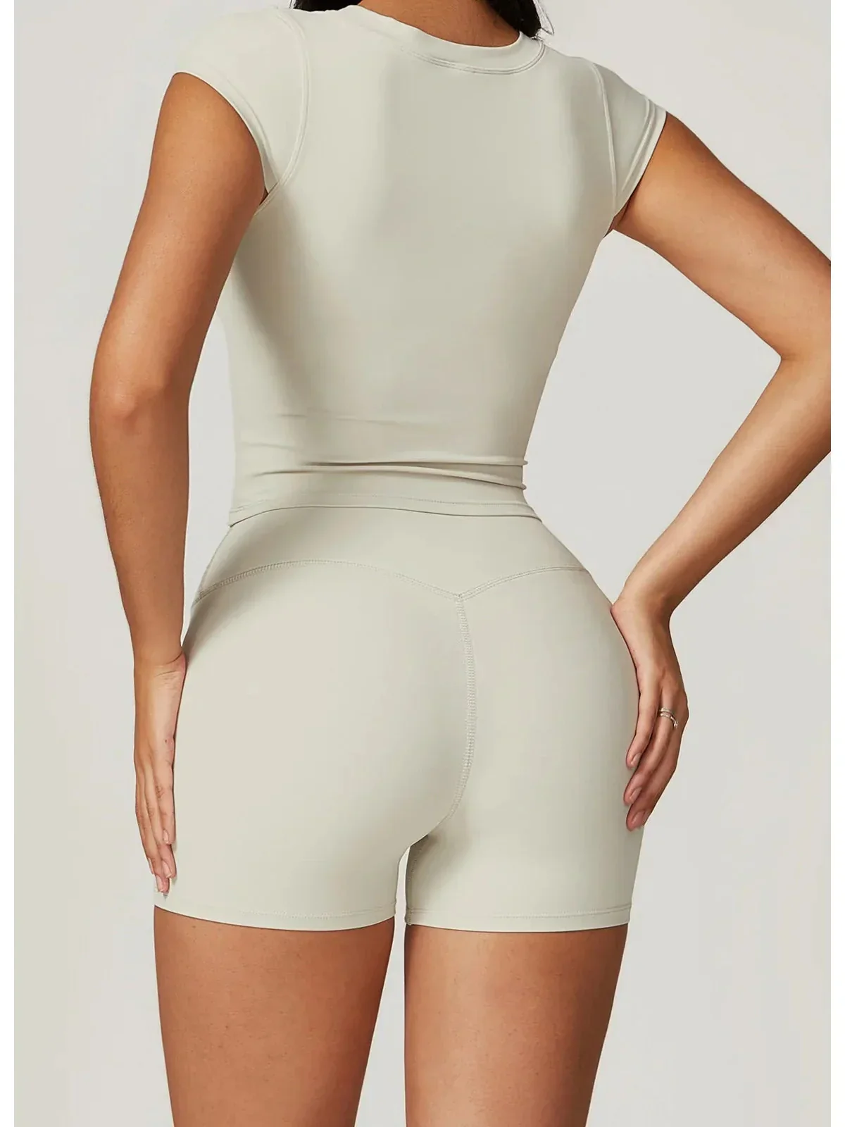 Top sportowy - Image 4