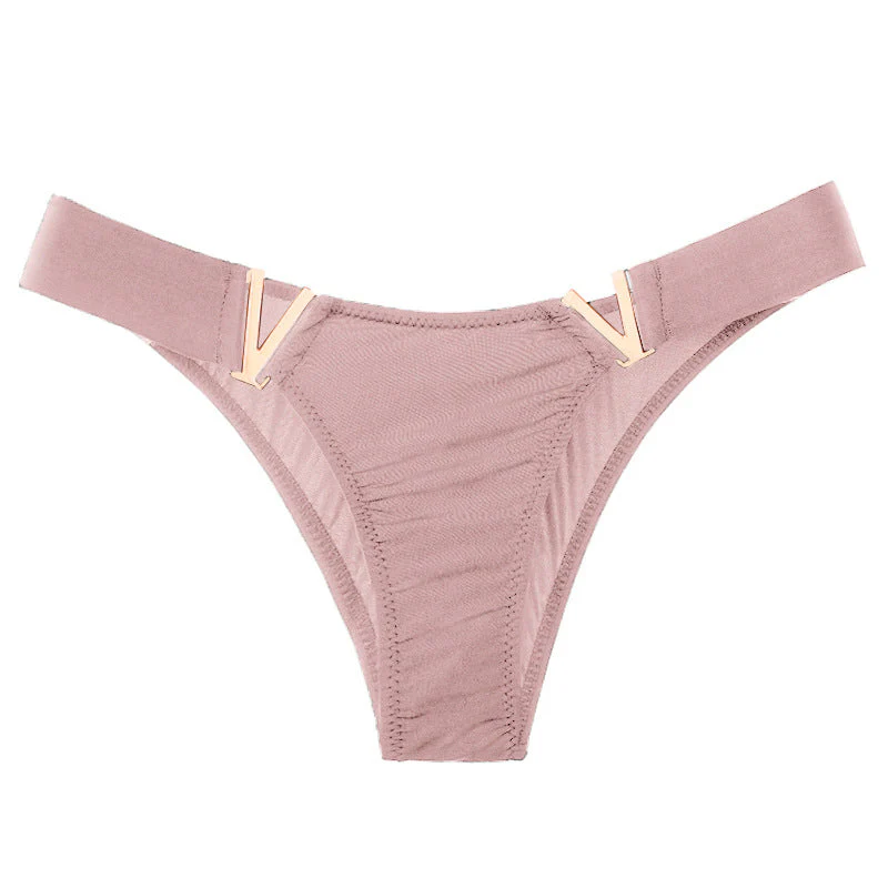 Figi z metalowymi elementami w kolorze rose gold - Image 3