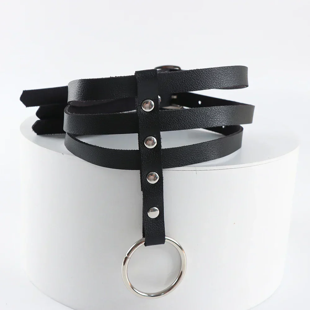 Choker w motywie harnessu z regulowanymi paskami - Image 6