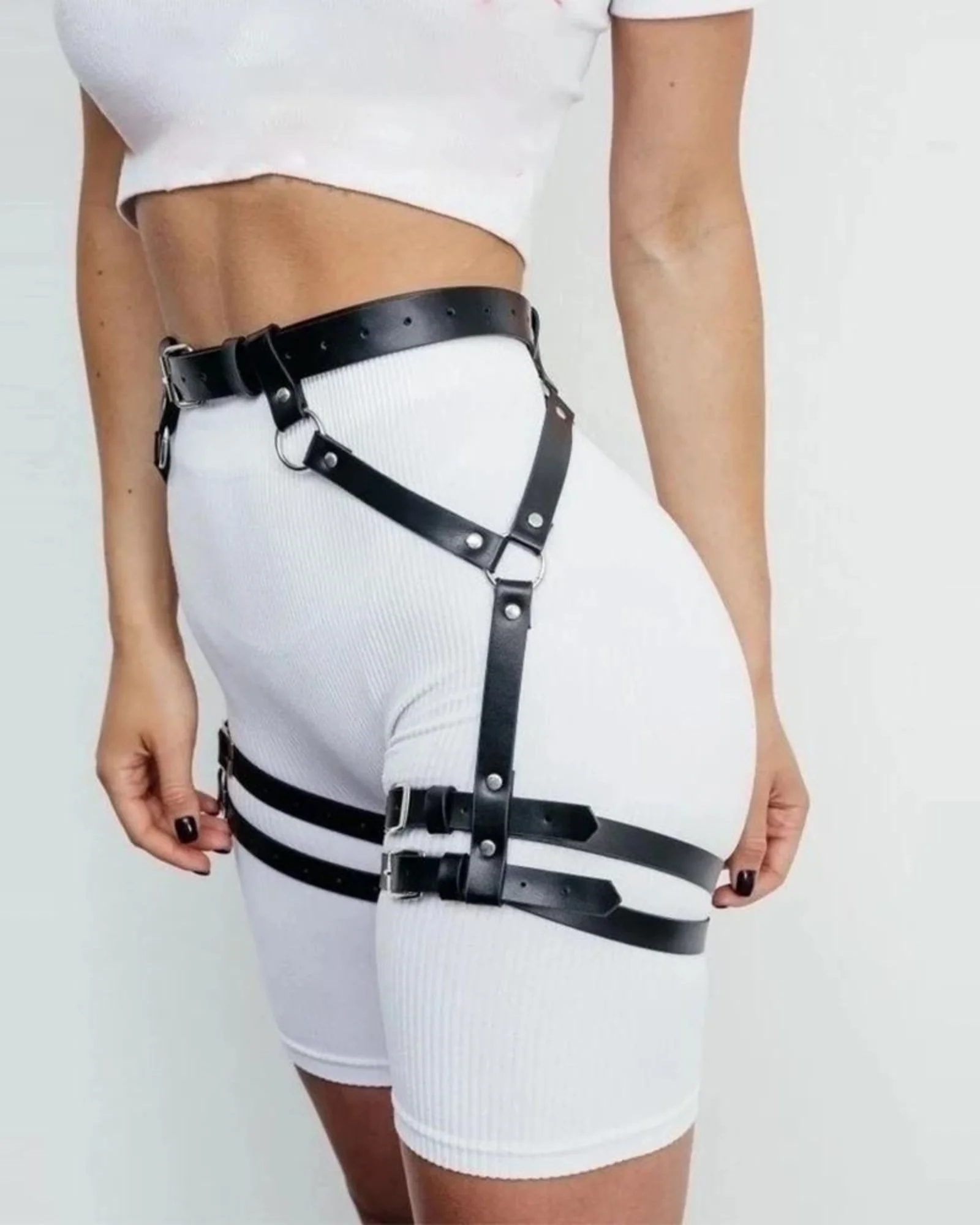 Harness z regulowanymi paskami i skórzanym wykończeniem - Image 2