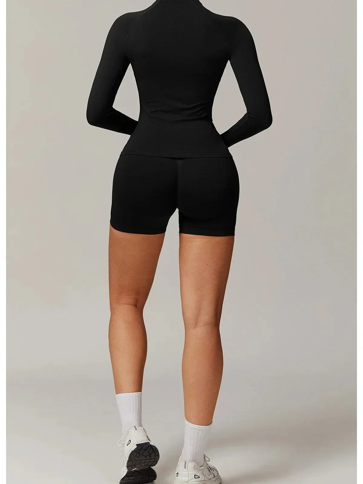 Top sportowy - Image 27
