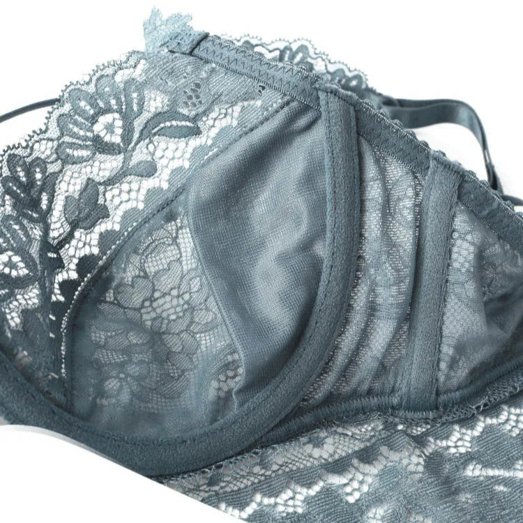 Komplet bielizny z koronkowymi ozdobami - Image 6