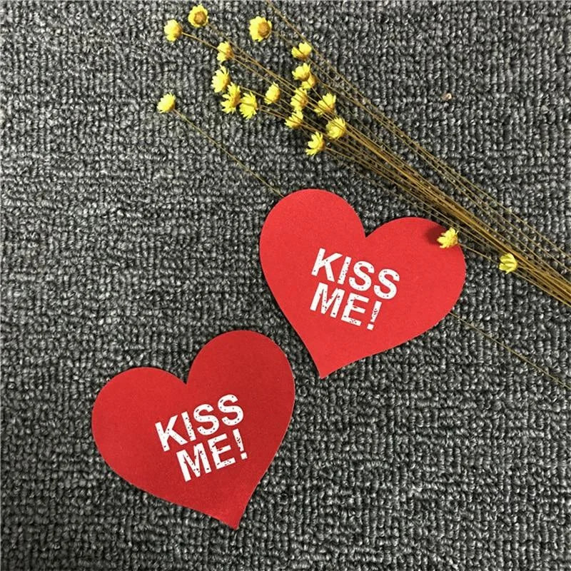 Naklejki na sutki z napisem "Kiss me"