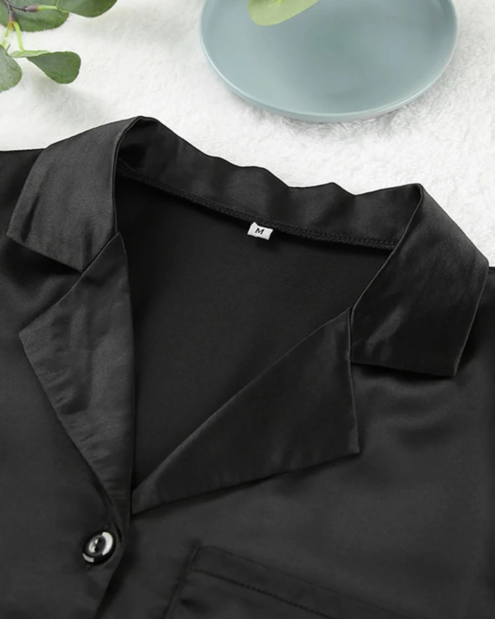 Krótka piżama damska z eleganckim kołnierzem - Image 6