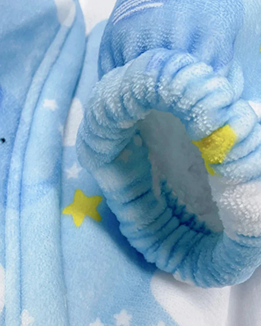 Puchata kocobluza oversize z kapturem i kieszonką - Image 11