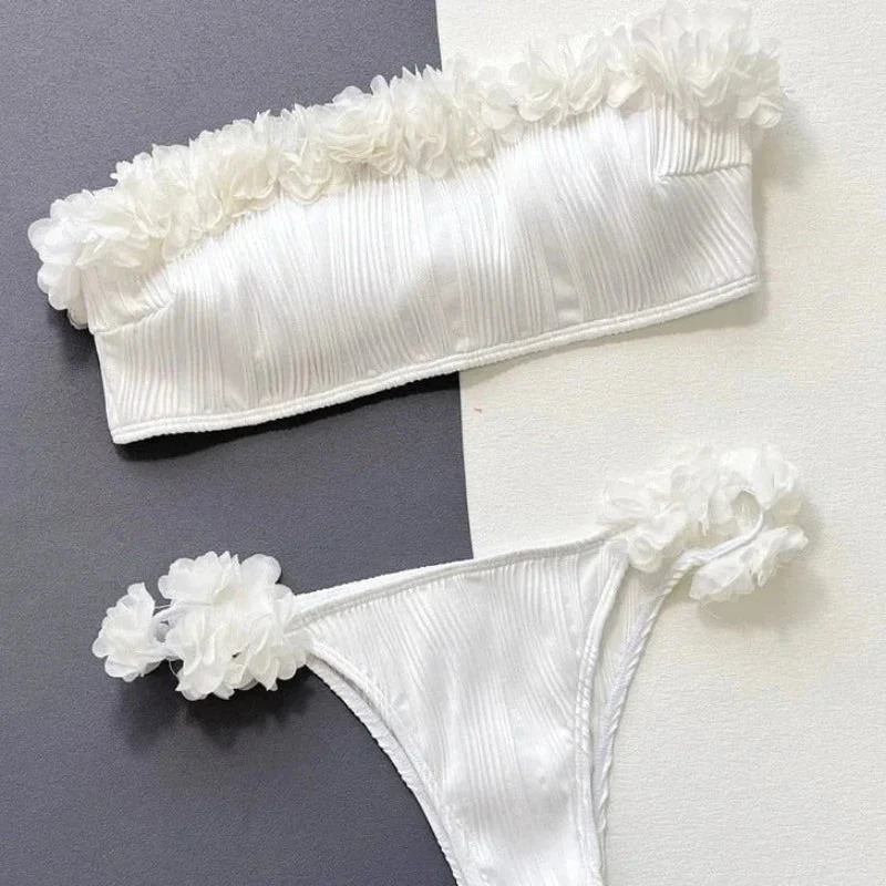 Teksturowany dwuczęściowy strój kąpielowy bikini z ozdobnymi kwiatami - Image 3